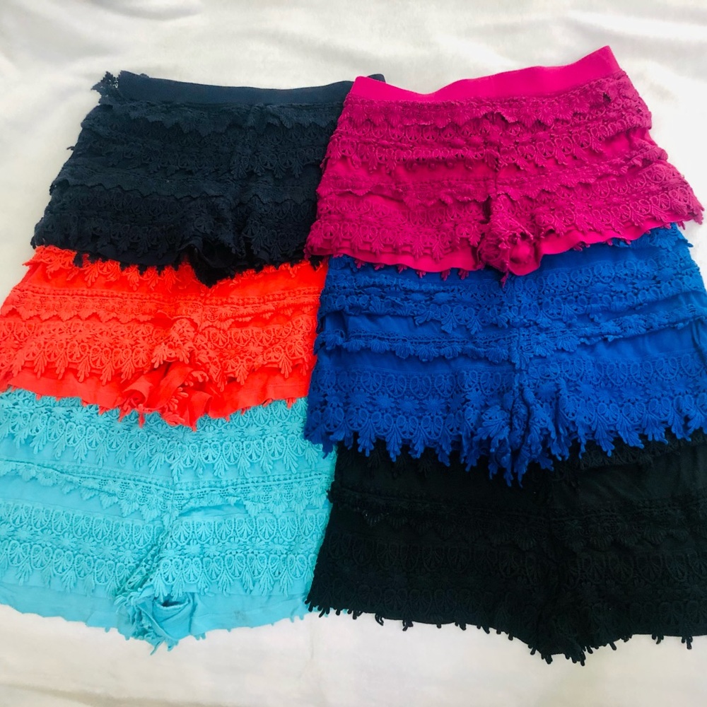 2/$30 Express Floral Crochet Shorts